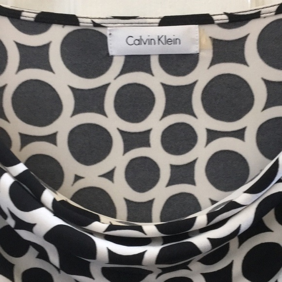 FINAL MARKDOWN Ladies Calvin Klein top 38 bust - Picture 2 of 7